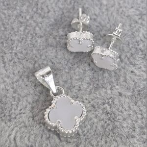 925 Mex. Sterling Silver White Clover Set Stud Earrings & Pendant Good Luck